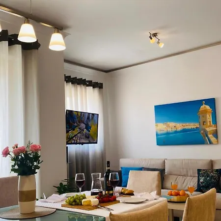 Apartamento St Julians Cute With Side Seaview *