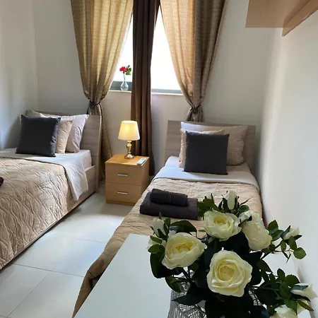 St Julians Cute With Side Seaview Apartment *
