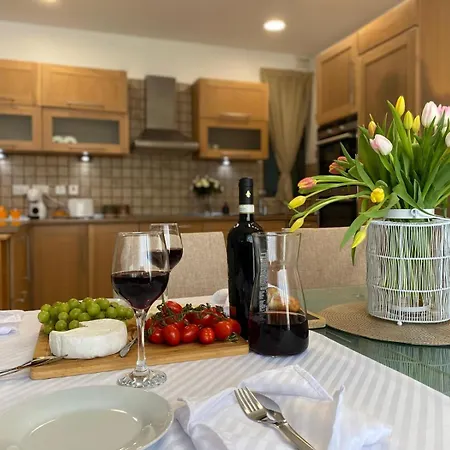 St Julians Cute With Side Seaview Saint Julian's