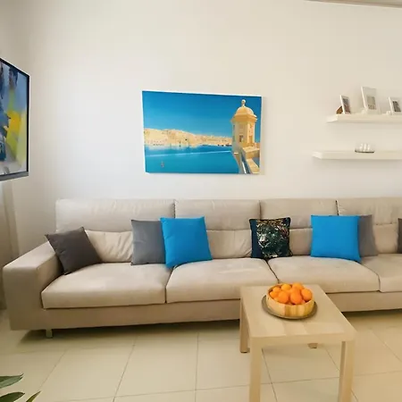 St Julians Cute With Side Seaview St. Julian's