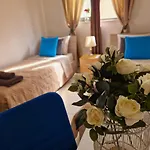 דירה St Julians Cute With Side Seaview *